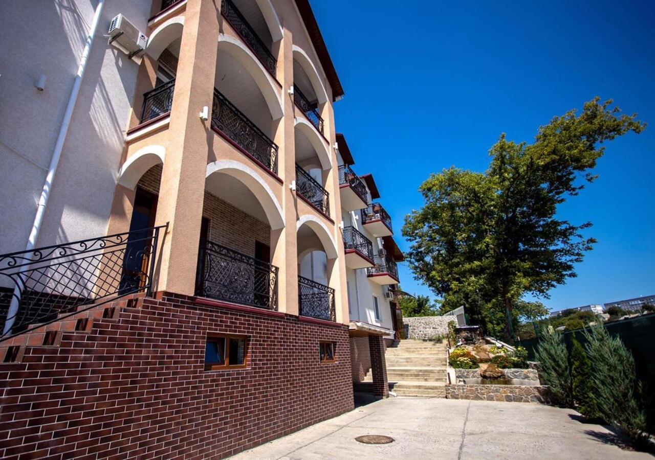 Готель River House Умань