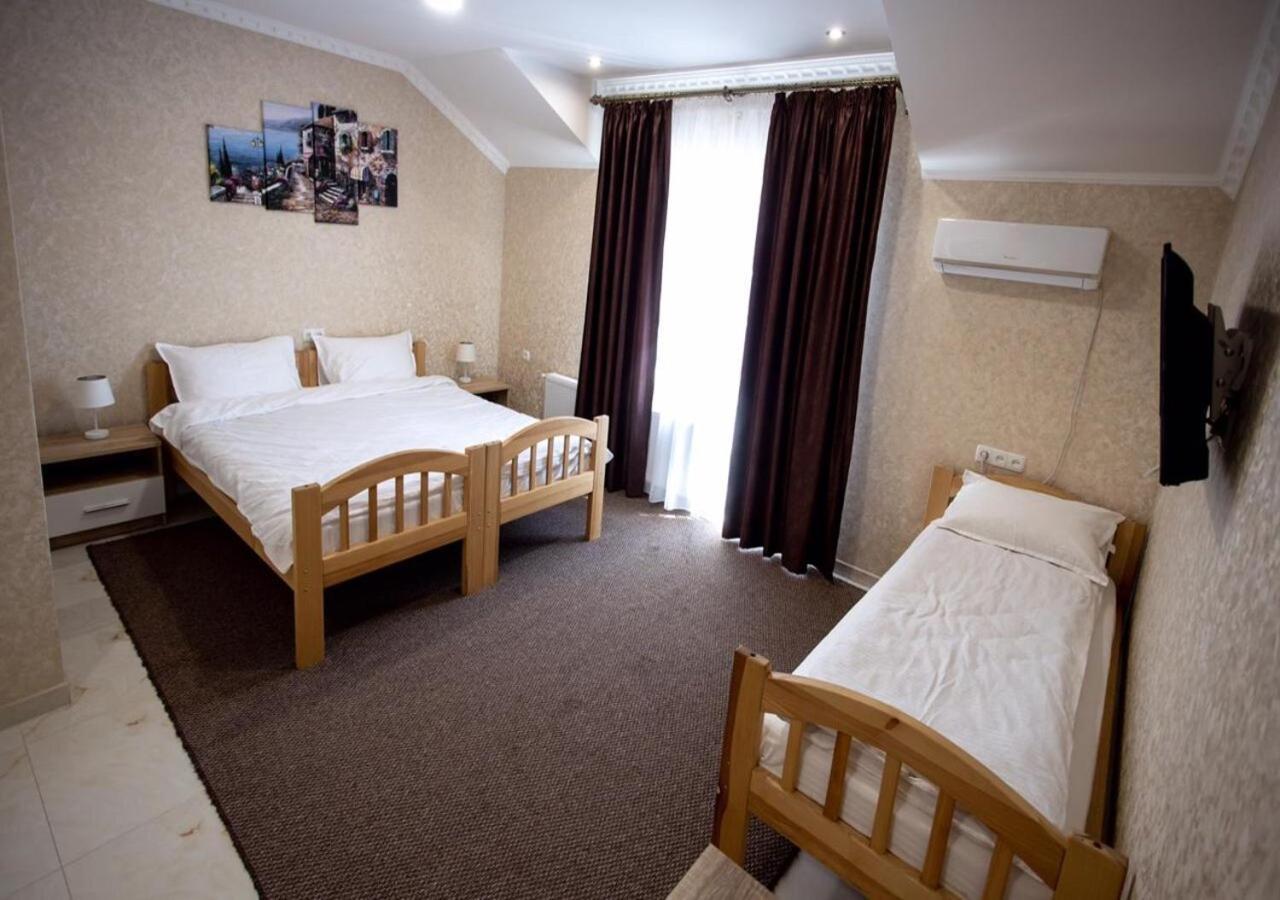 Готель River House Умань